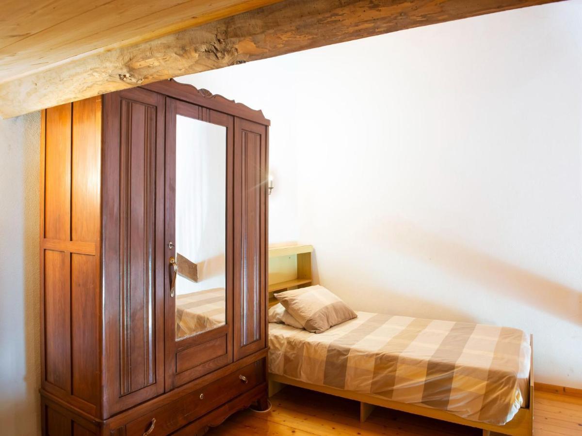 Вилла House With Authentic Tiling And Antique Furniture Монтемор-у-Нову Экстерьер фото